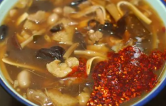 带肉胡辣汤什么搅拌成软面团呢说明
